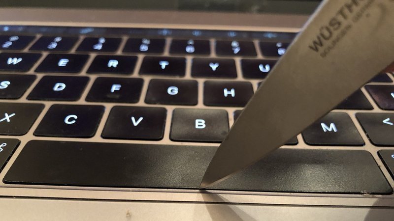 MacBook Pro 鍵盤故障