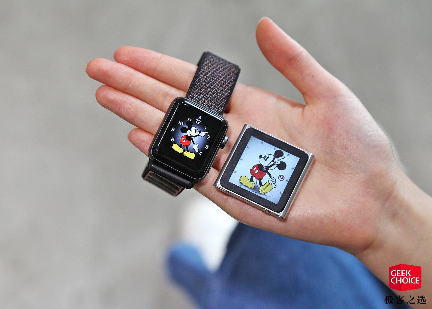 這是賈伯斯參與的最後一款 iPod nano，也影響了現在的 Apple Watch