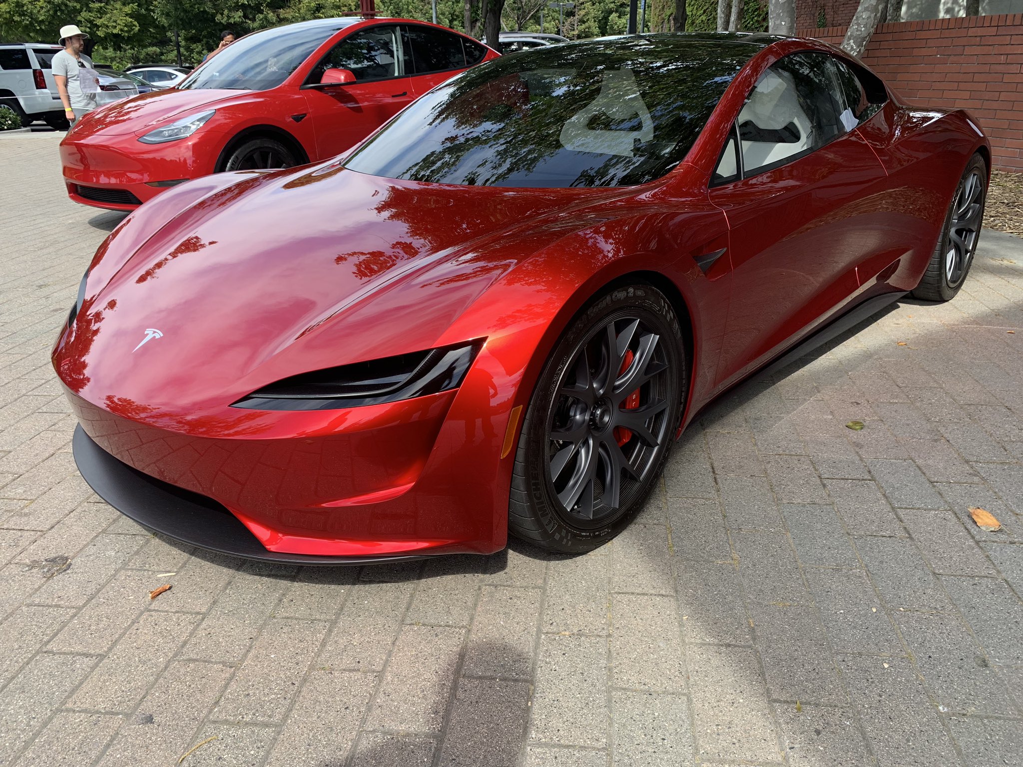 Tesla Roadster 2