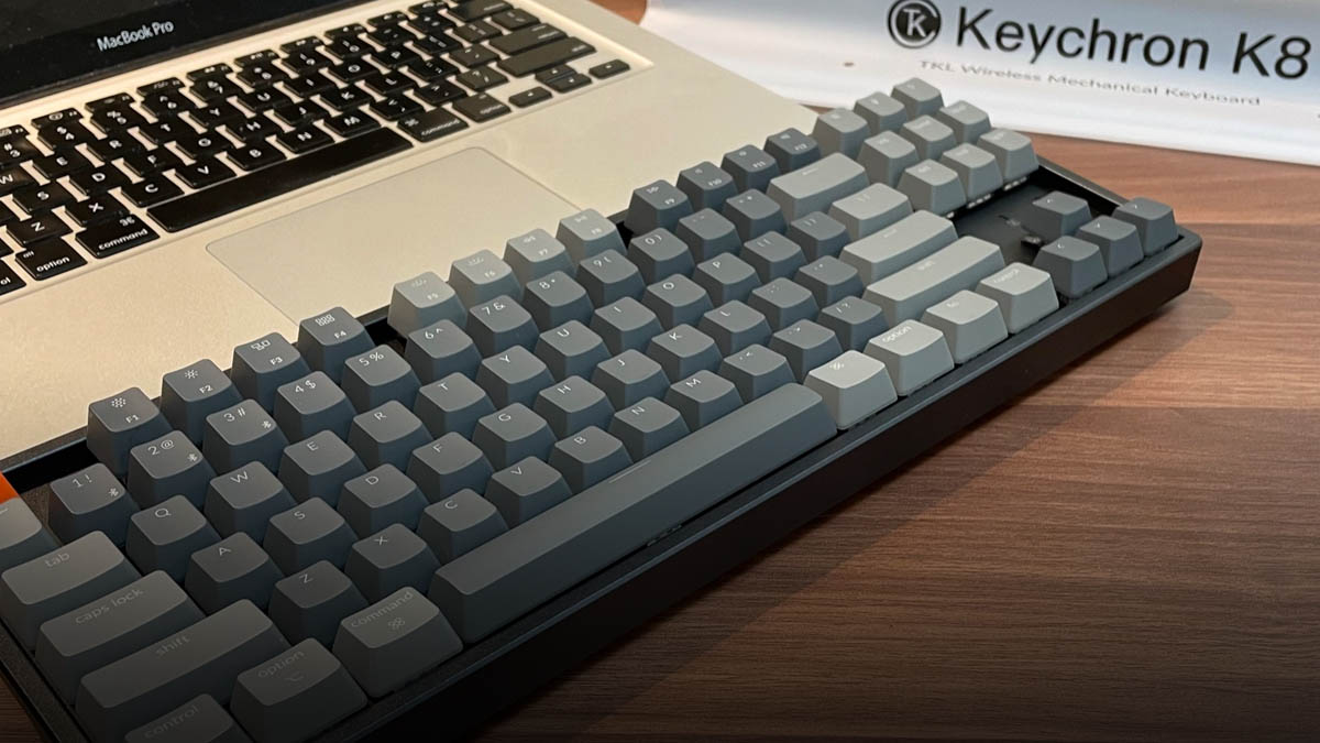 Keychron K8 機械鍵盤