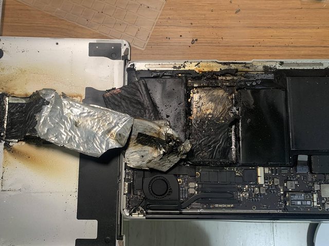 MacBook 爆炸