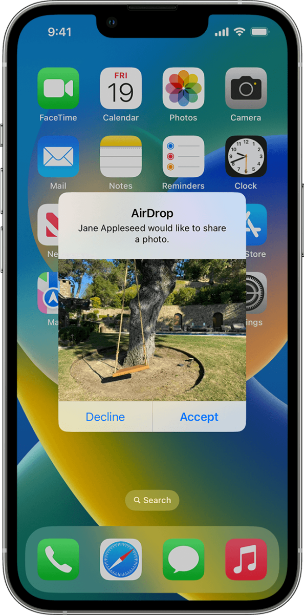 iOS iPhone iOS 16.1.1 AirDrop