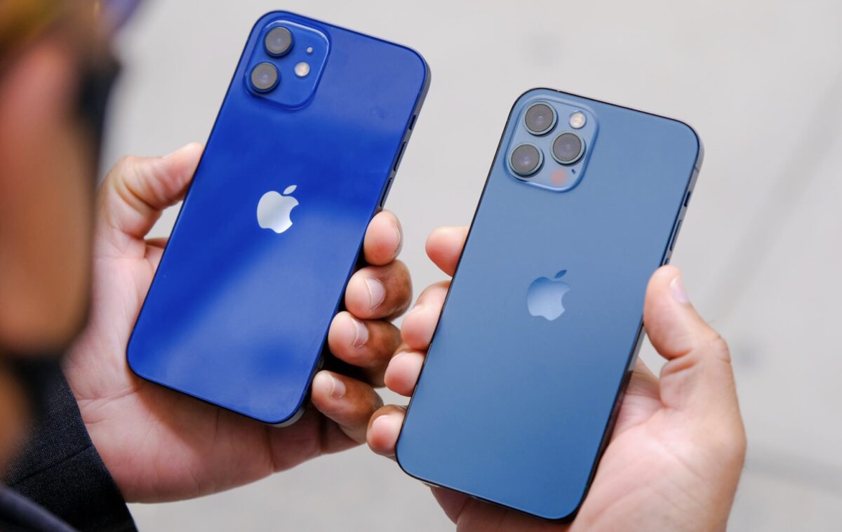 藍色 iPhone