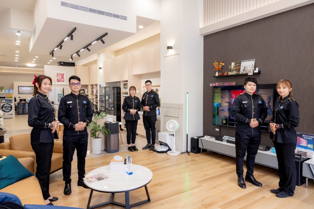 燦坤專屬3C精品管家進駐高雄WanDau華榮店。(燦坤提供)