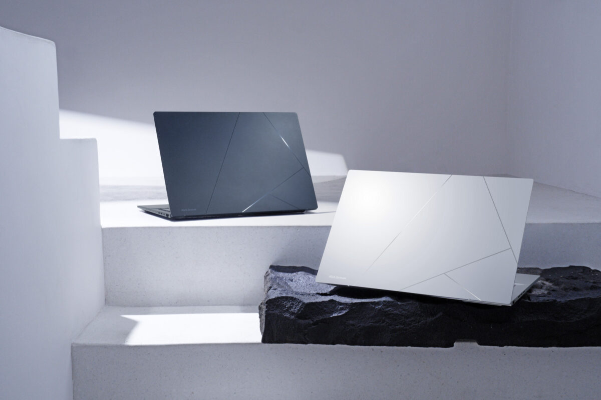 Zenbook 14 OLED AI筆電，機身採用堅固的全金屬設計，紳士藍、白霧銀兩款典雅配色更顯質感。