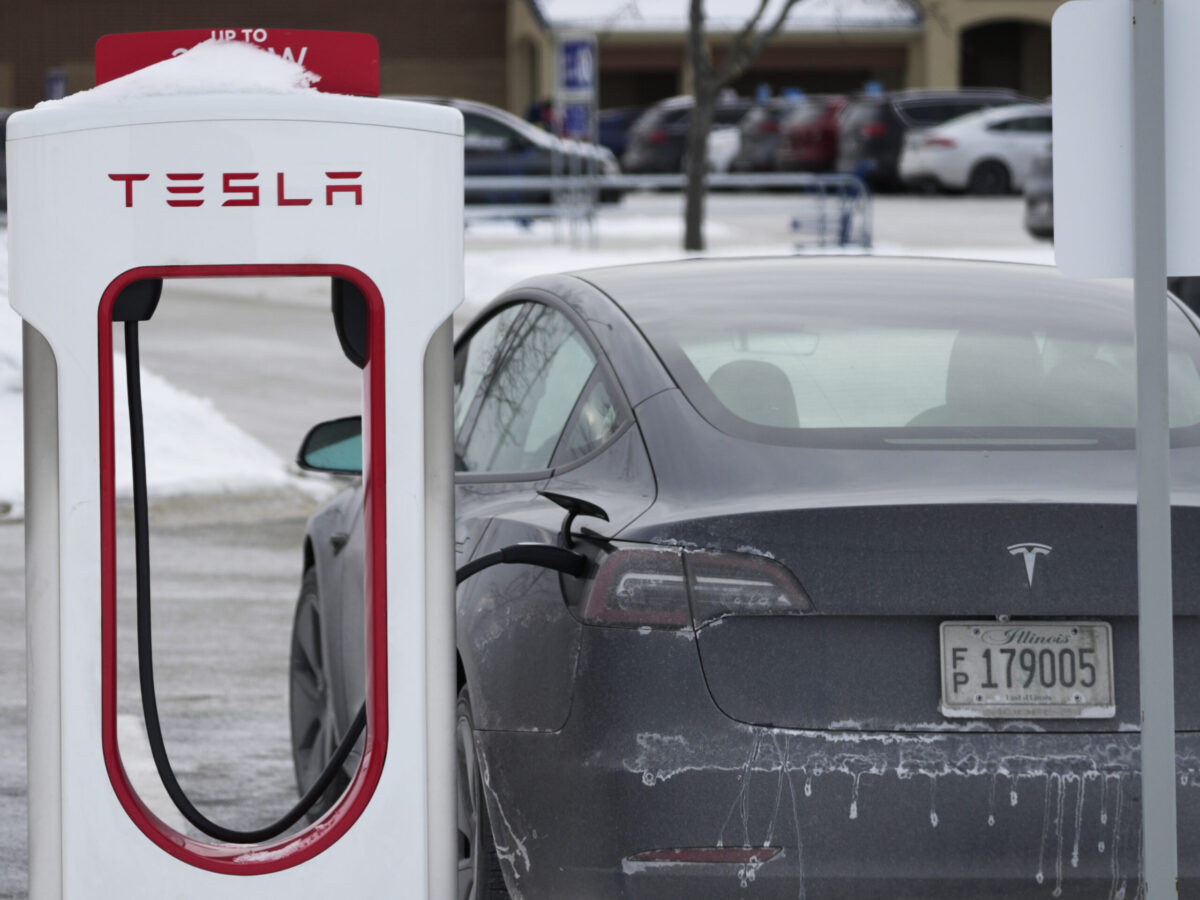 Tesla 特斯拉 Gogoro 電動車 低溫 電池續航