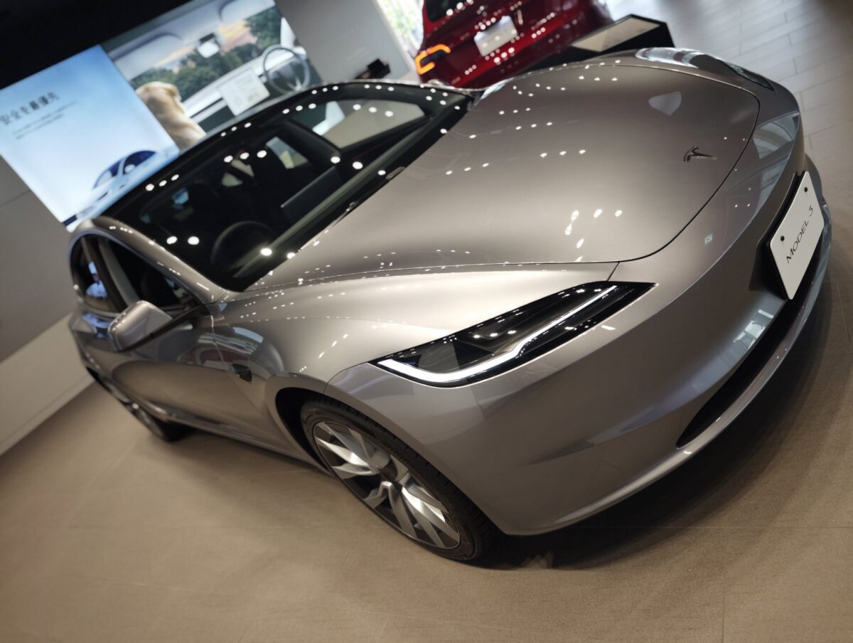 特斯拉 Tesla Model 3 Model 3 煥新版 Quicksilver 閃電銀