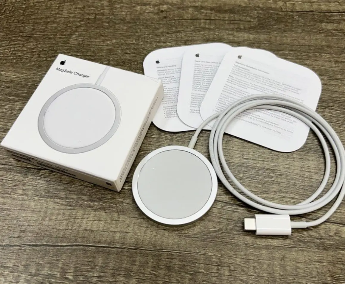 iPhone 無線充電器 推薦 PTT MagSafe 磁吸充電 Qi Qi2 Belkin Anker mophie j5create iBRIDGE Choetech AUKEY 亞果元素 MINIQ